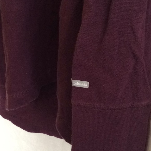 Wine-colored Columbia Hooded Sweatshirt - Picture 5 of 5